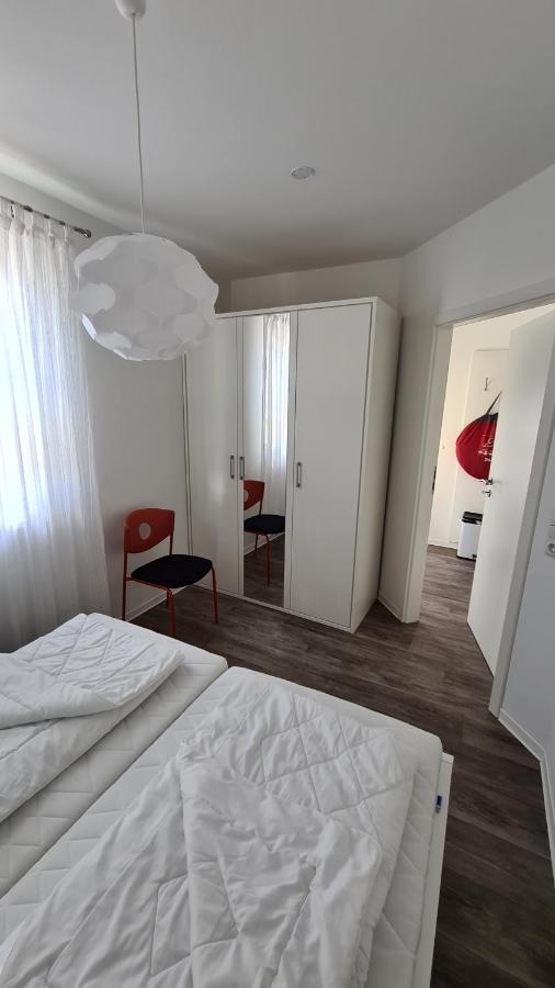 Bernstein Apartment Gelbensande Bagian luar foto