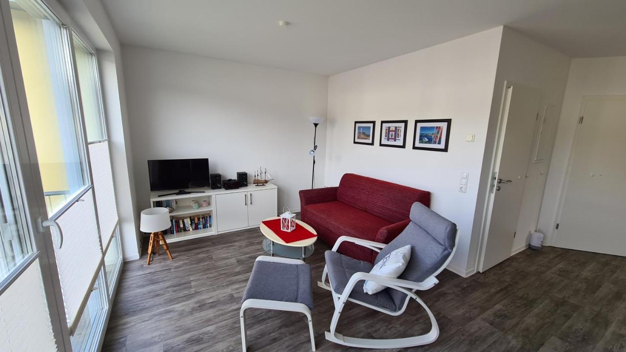 Bernstein Apartment Gelbensande Bagian luar foto